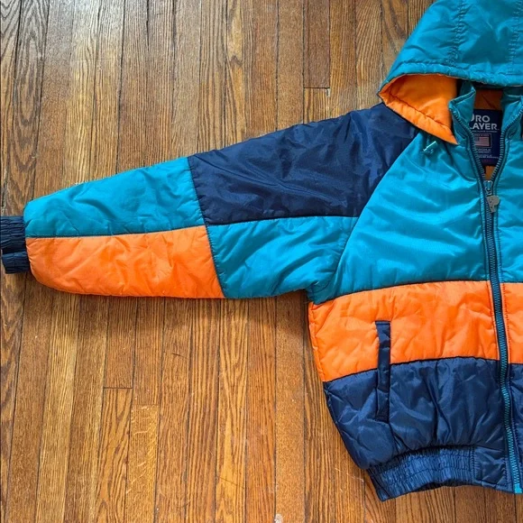 90’s Pro Player Miami Dolphins Vintage Puffer Jacket - Picture 5 of 16